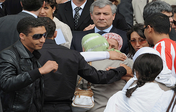 Automation failures have been the cause widely reported disasters such as Air France Flight 447 Unidentified relatives of passengers on Air France39s Flight 447 mourn outside Notre Dame Cathedral after a memorial service for the victims of the Air France air crash on June 3 2009 in Paris Air France Flight 447 from Rio de Janeiro to Paris crashed into the Atlantic Ocean on June 1 2009 claiming the lives of 12 crew members and 216 passengers from 32 different countries