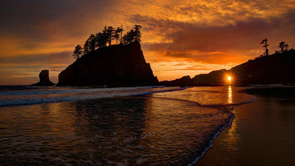 Quillayute Needles National Wildlife Refuge as photographed by Melissa Hahn wwwsharetheexperienceorg