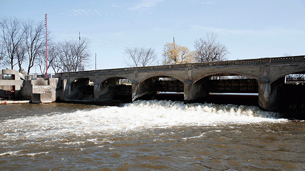 Multiple Flintarea residents died of Legionnairesrsquo disease in the time immediately following the switch from Detroit Water and Sewer Department to the Flint River All defendants charged with involuntary manslaughter are charged in relation to the death of Robert Skidmore 85 of Mt Morris Mich Skidmore died of Legionnairesrsquo disease after many others had been diagnosed with the illness yet no public outbreak notice had been issued