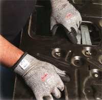 cut resistant gloves