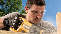 Brass Knucklersquos SmartShell BKCR4599 is a heavyduty protective glove offering wideranging protection The BKCR4599 provides heavyduty cut resistance oil and moisture resistance nontacky slipresistance and shockabsorbing impact protection The liner is an ultrahighperformance polyethylene and spandex composite that delivers cut resistance without bulk A gray polyurethane fabric topped with a grippy nitrile surface provides a barrier to light oil or other light liquid penetration Padding