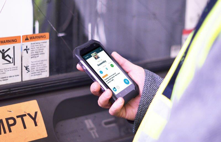 Using IoT to Put Safety Data into Workers Hands