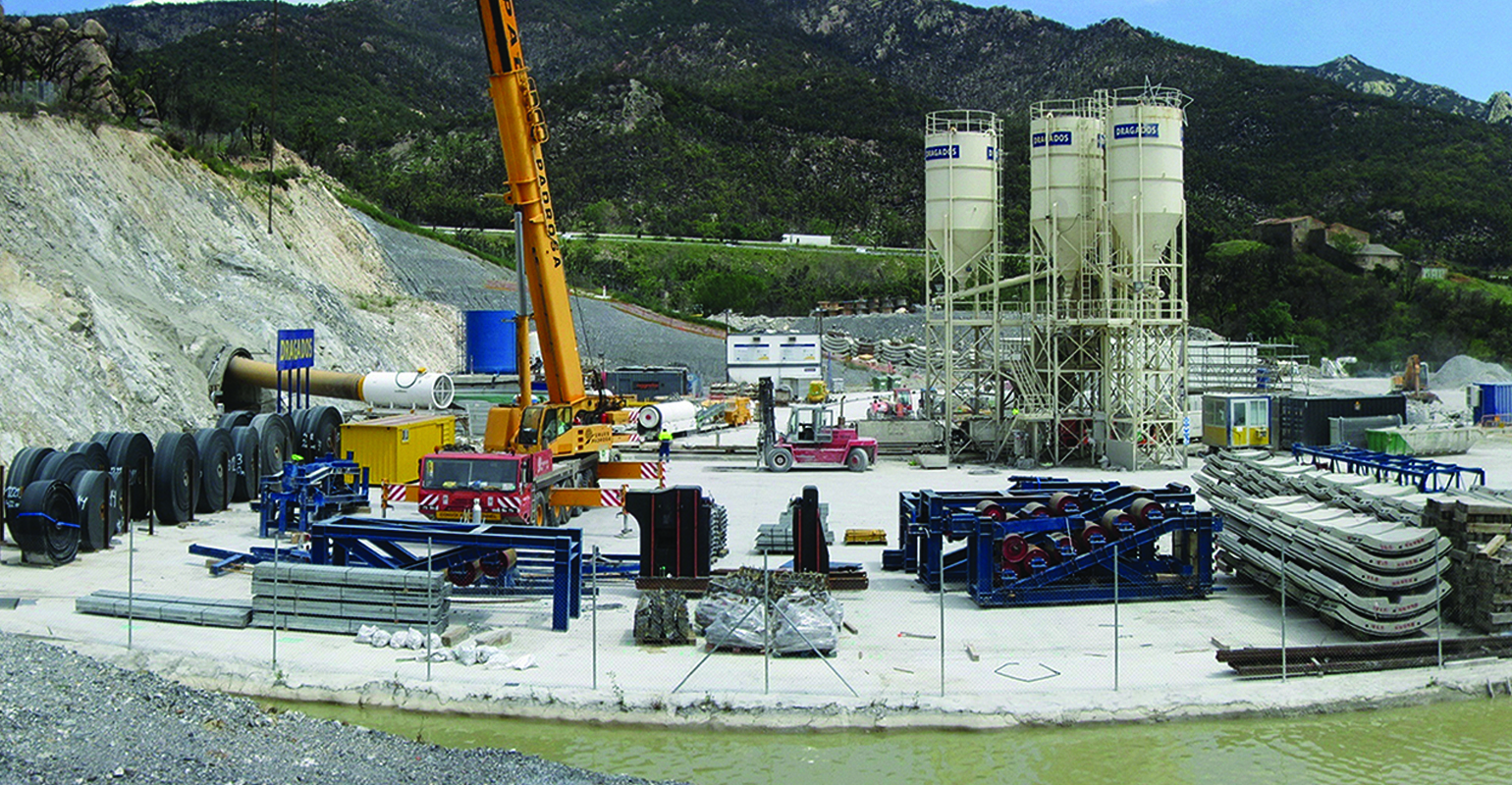 Red El&eacute;ctrica de Espa&ncaron;a, Transmission planning, international crossing