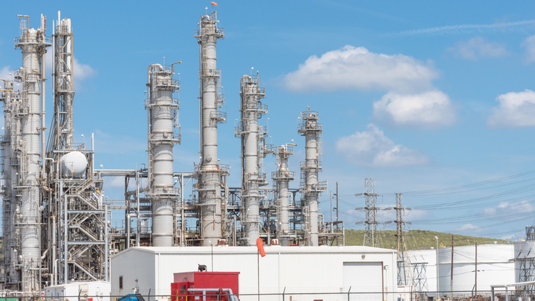 Louisiana, Texas Energy Operations Threatened by Hurricane