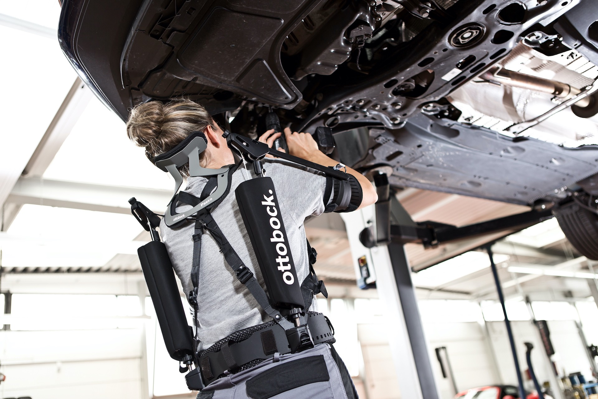 While Exoskeletons Reduce Injury Can Workers Handle the Additional Cognitive Demands?
