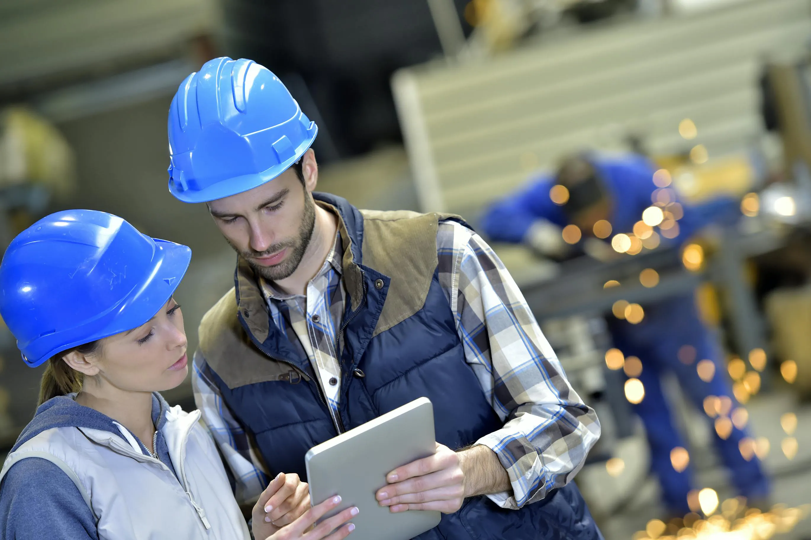 4 Ways Technology Can Keep Workers Safe - Vimarsana News