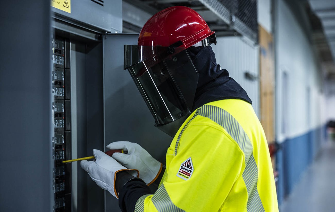 pm_bulwark_11292022_03151_rt_1