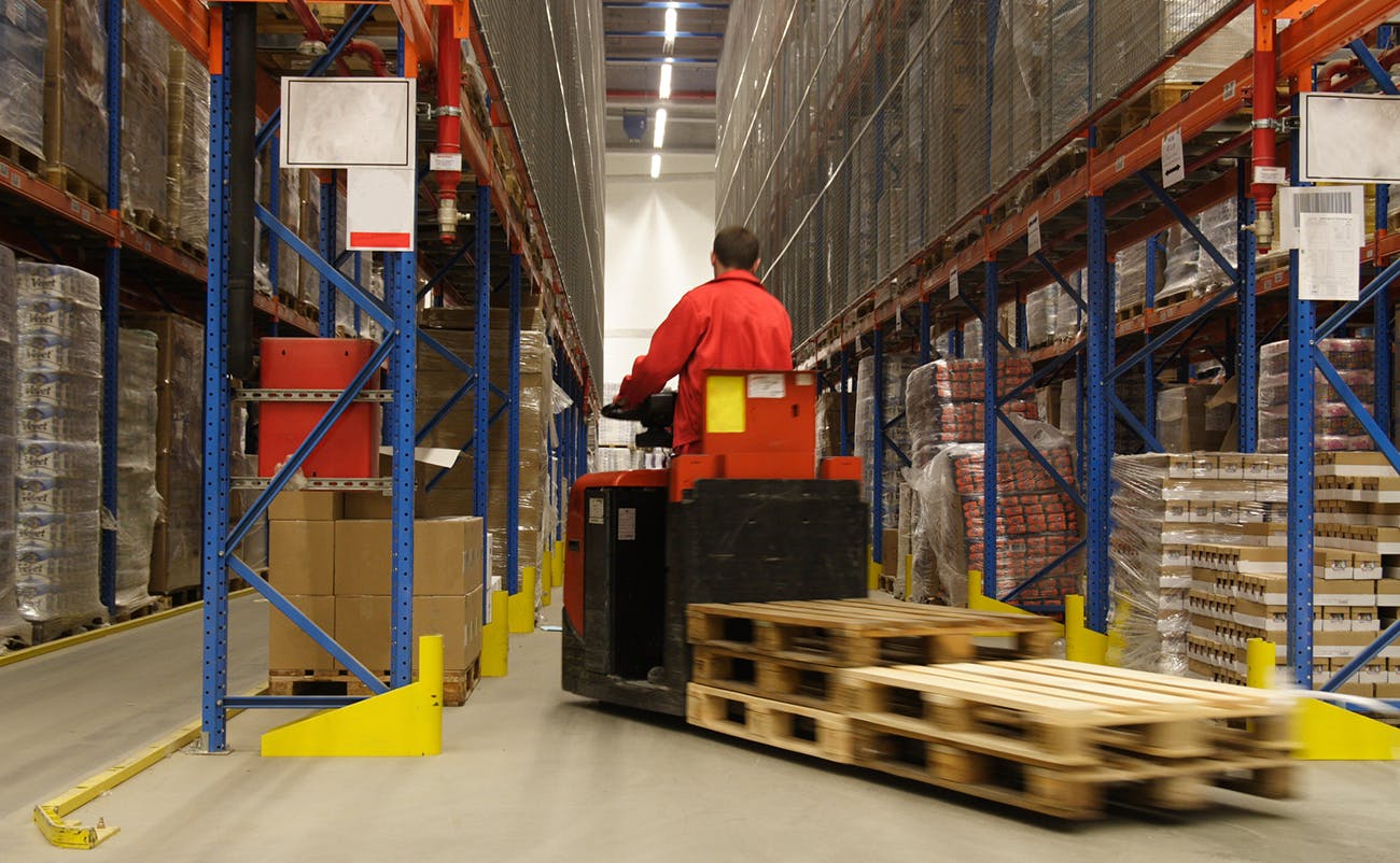 6797e7fd2a0e0a559843bc0f Dreamstime M 6007699 1300