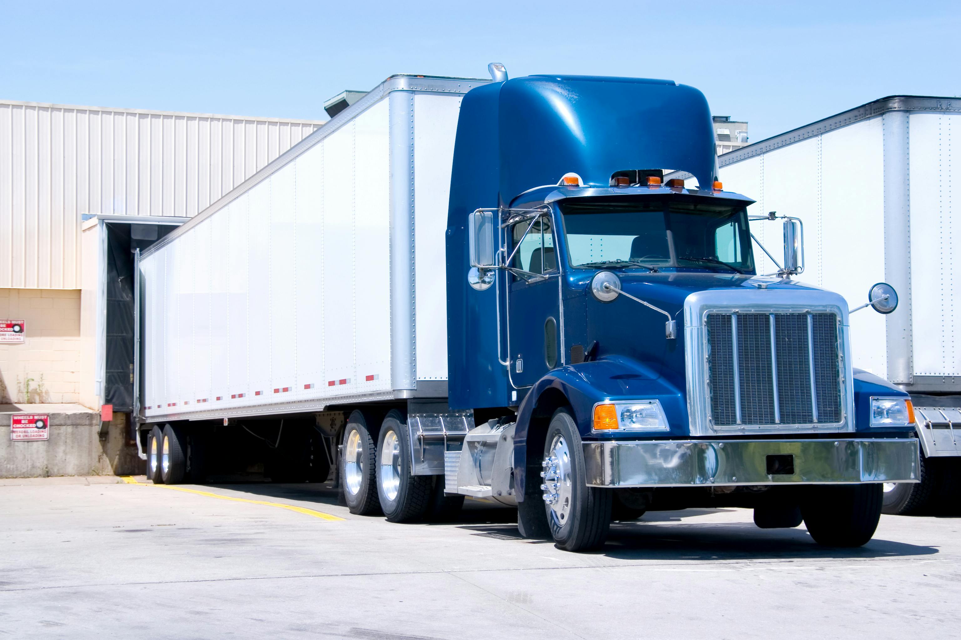 picture of truck in a loading dock